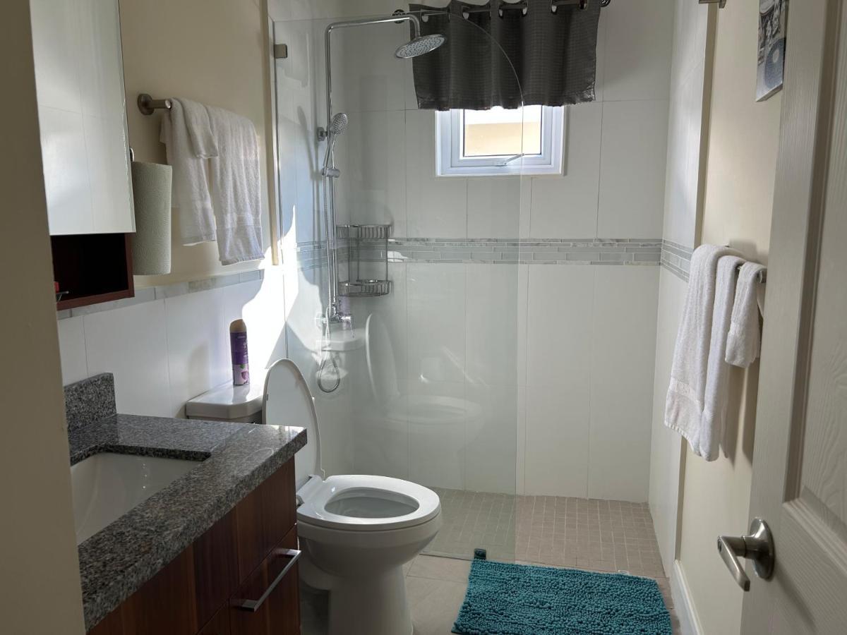 Seamist Villa @Oceanpointe Lucea Comfy 2Br W/Pool Gym & Parking Esterno foto